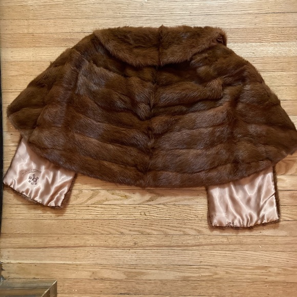 Real fur shawl - Picture 2 of 2